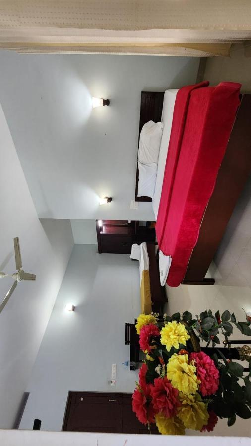 Pkn Homestay Thekkady Kumily 外观 照片